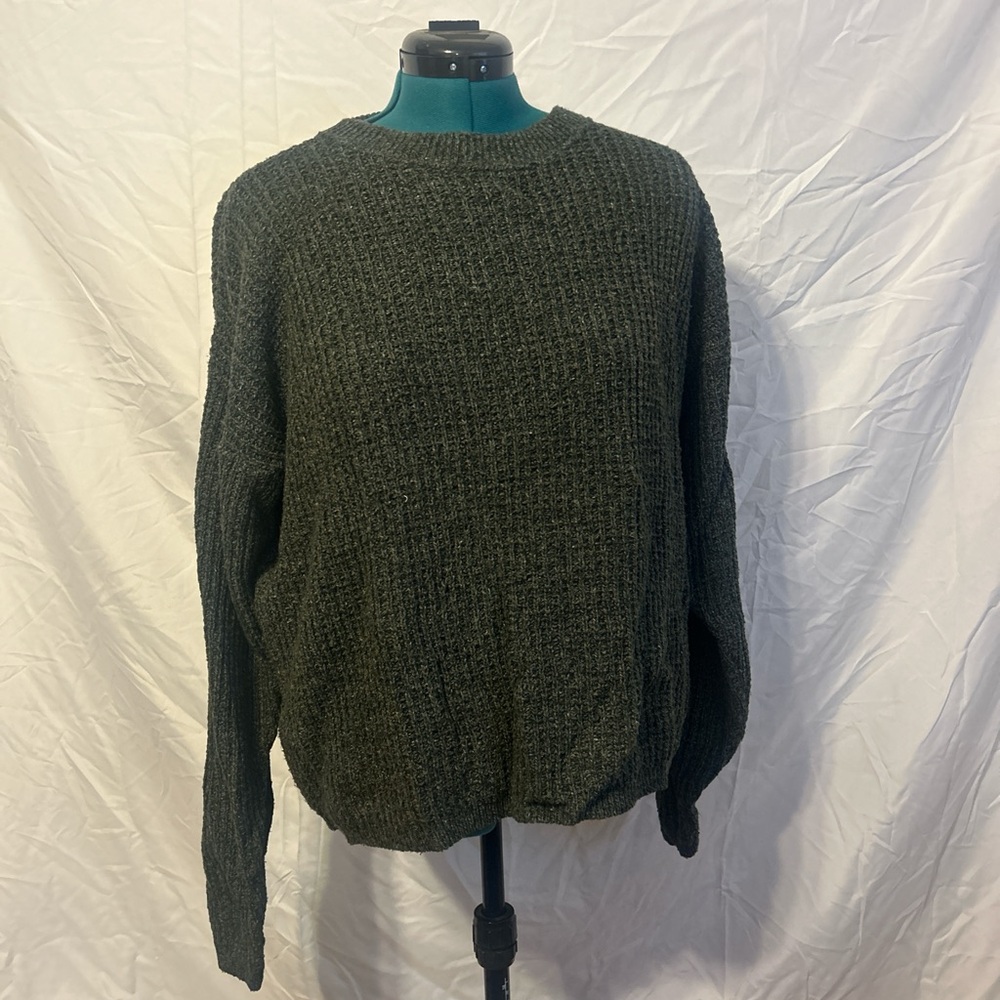 Vintage St. John's Bay Men's Dark Gray Crewneck Sweater